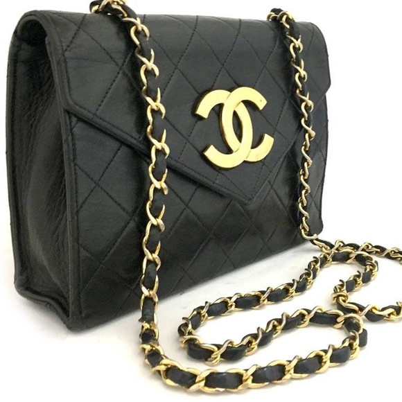 100% Auth CHANEL Vintage Quilted MatelasseLambskin - Picture 3 of 8